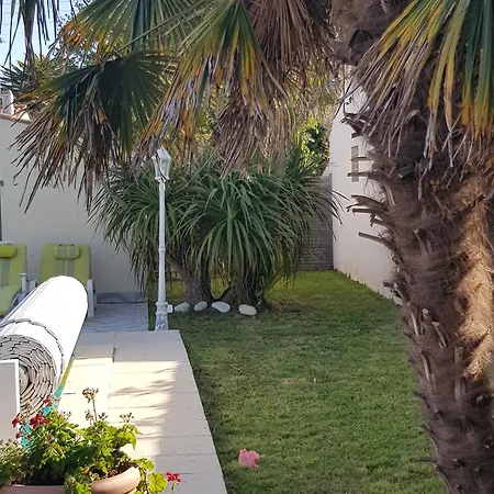 Maison Avec Piscine Chauffee, Proche Plage, 3 Chambres, Jardin Cloture, Wifi Inclus A St Hilaire De Riez - Fr-1-652-44