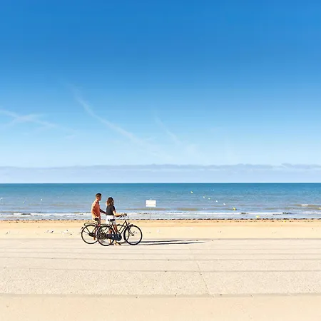 Maison Avec Piscine Chauffee, Proche Plage, 3 Chambres, Jardin Cloture, Wifi Inclus A St Hilaire De Riez - Fr-1-652-44 *