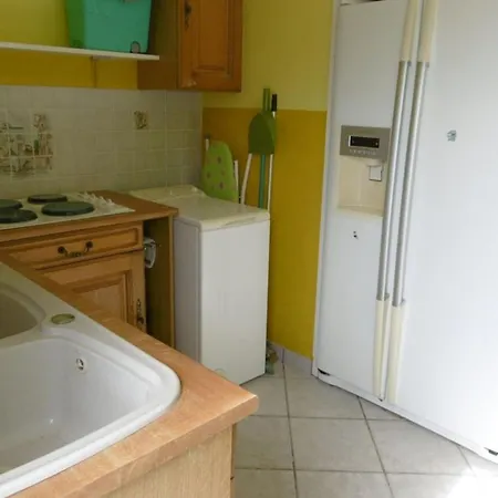 Maison Avec Piscine Chauffee, Proche Plage, 3 Chambres, Jardin Cloture, Wifi Inclus A St Hilaire De Riez - Fr-1-652-44 * סנט-אילר-דה-רייה