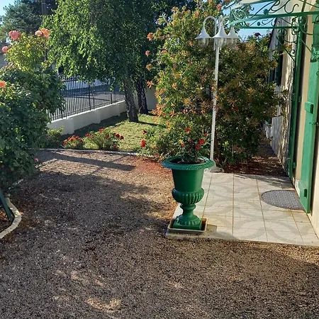 Maison Avec Piscine Chauffee, Proche Plage, 3 Chambres, Jardin Cloture, Wifi Inclus A St Hilaire De Riez - Fr-1-652-44